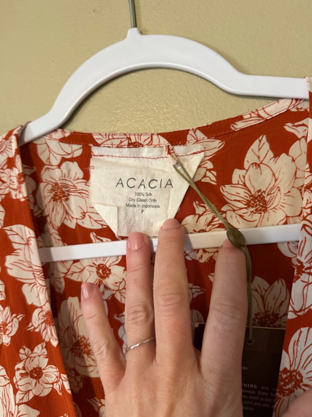Acacia Nahiku 100% Silk Rust Magnolia Dress NWT - Picture 4 of 7